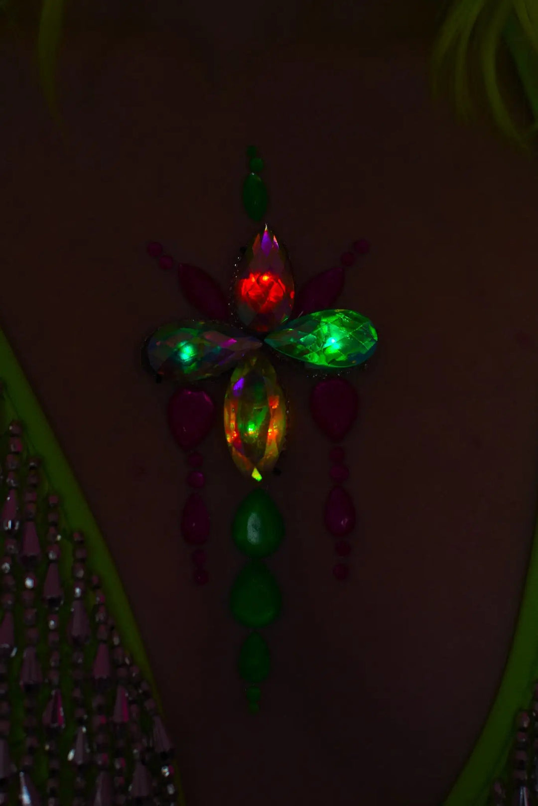 LIGHT UP UV BODY JEWELS | Rave & Festival Fashion