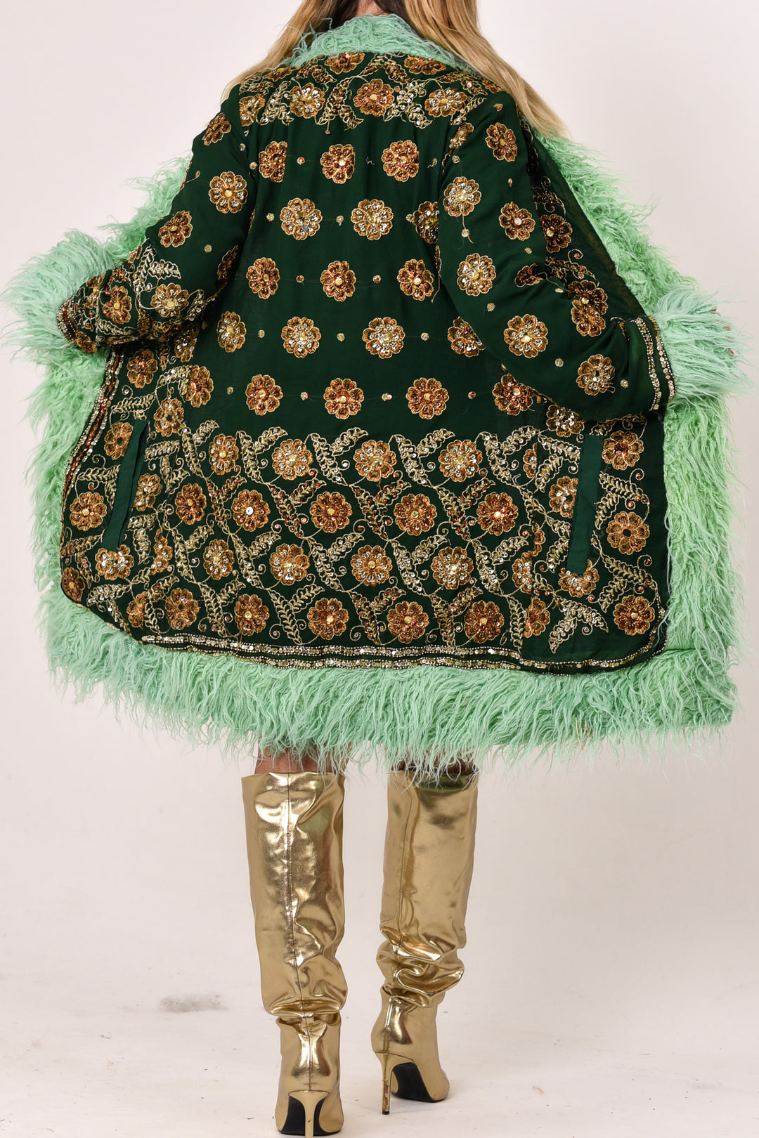 Sari Coat Acorn | M Size UK 12
