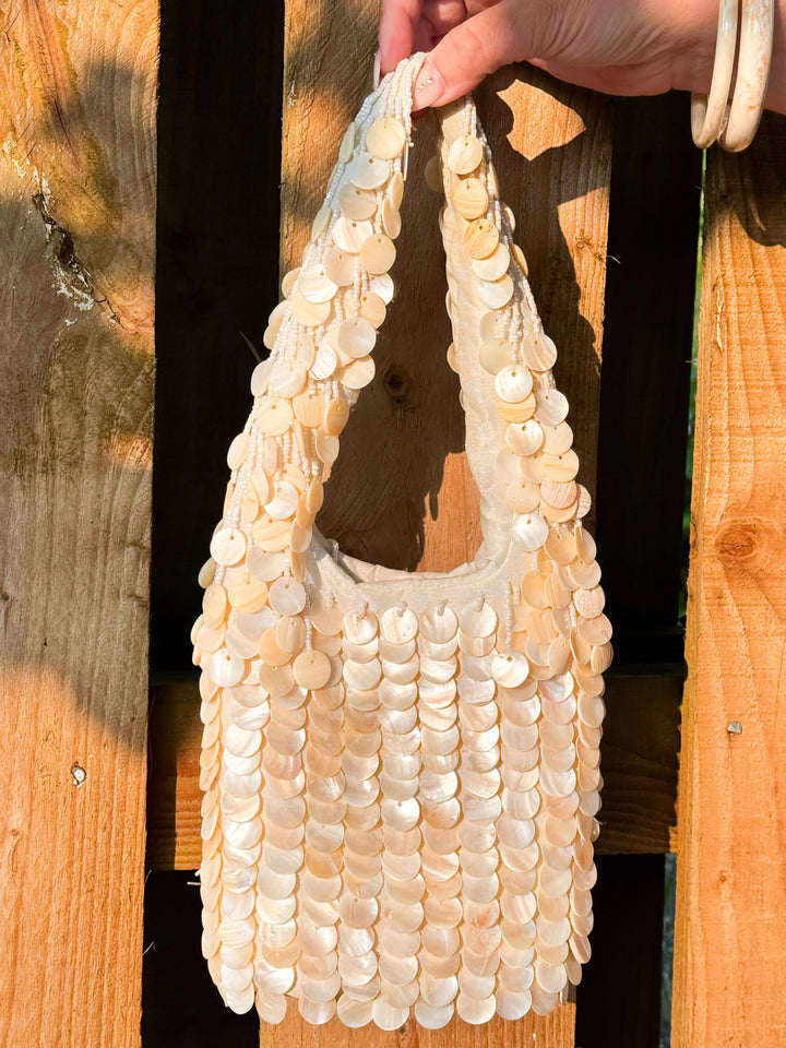 Oceana Shell Cream Bag