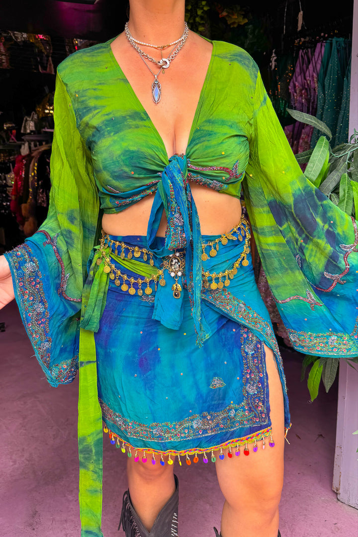 River Skirt Bell Sleeve Set
