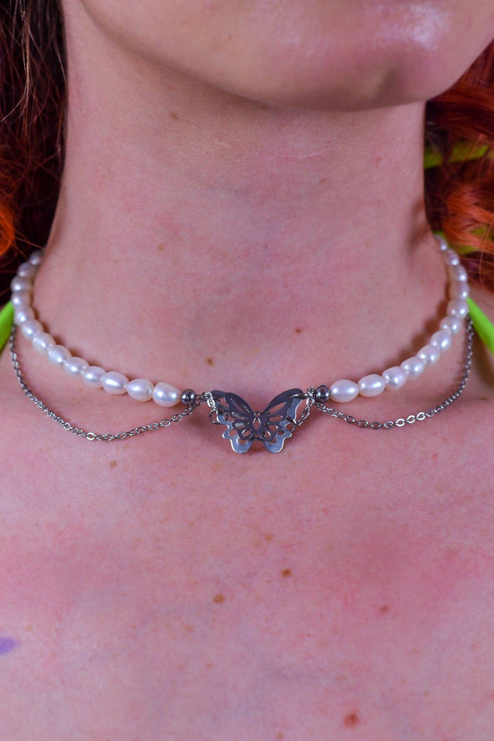 Butterfly Effect Necklace with pearls and chains